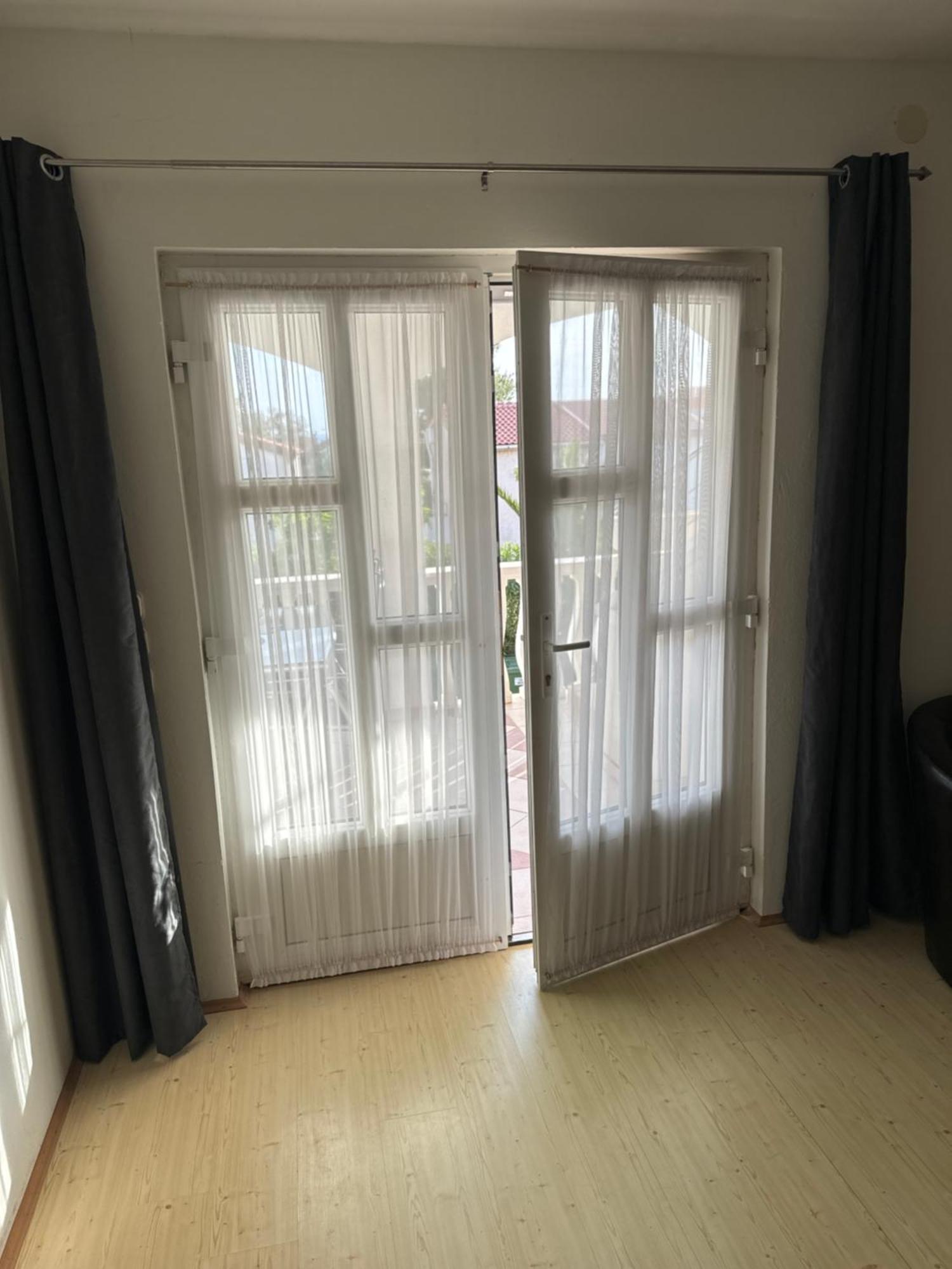 شقة Apartman J&B فير المظهر الخارجي الصورة